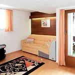 Appartement Huber By Interhome