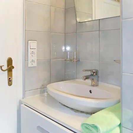 Apartamento Huber By Interhome *