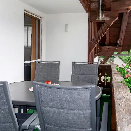 Huber By Interhome Grins