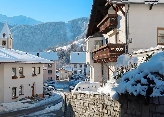 Huber By Interhome Grins